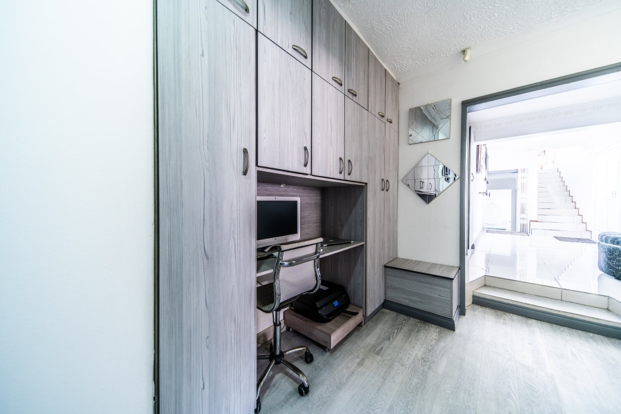 4 Bedroom Property for Sale in Braelyn Heights Eastern Cape